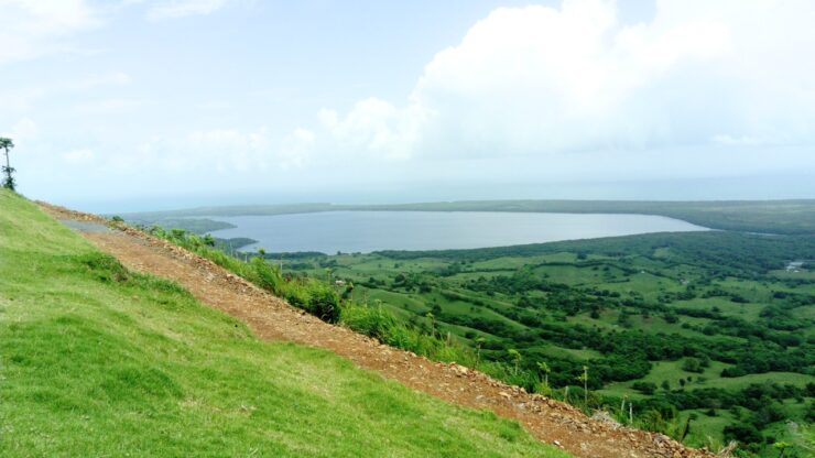 Laguna Limón – jak dojechać, ceny, rejs łodzią i Playa Limón